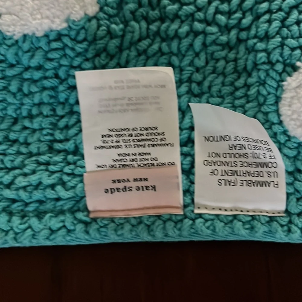 Kate Spade  bath mat size 17 X 24 inches NEW !Firm Price!